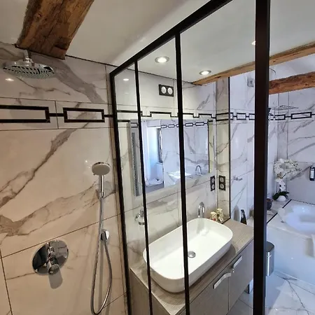 Rolland -chambres De Charme -spa Sauna & Jacuzzi - Label Qualite Tourisme Occitanie - Millau - Gorges Du Tarn Konukevi Compeyre