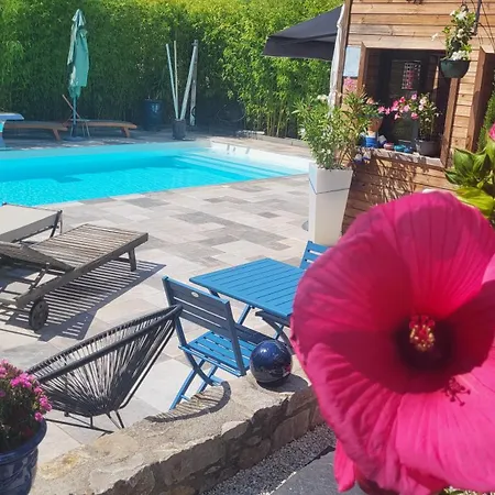 Rolland -chambres De Charme -spa Sauna & Jacuzzi - Label Qualite Tourisme Occitanie - Millau - Gorges Du Tarn 5*