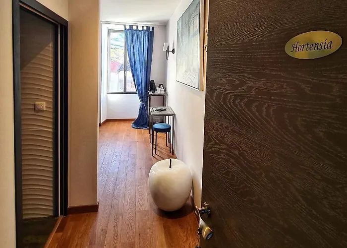 Gasthuis Rolland -chambres De Charme -spa Sauna & Jacuzzi - Label Qualite Tourisme Occitanie - Millau - Gorges Du Tarn